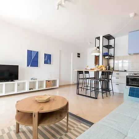 Mara, Duga Uvala Istria