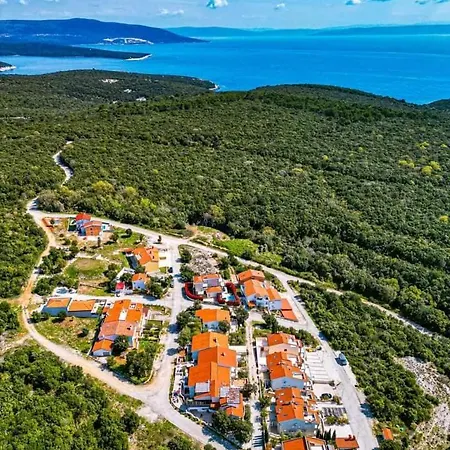 Mara, Duga Uvala Istria *